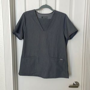 Figs. Gray scrub set. Size medium.